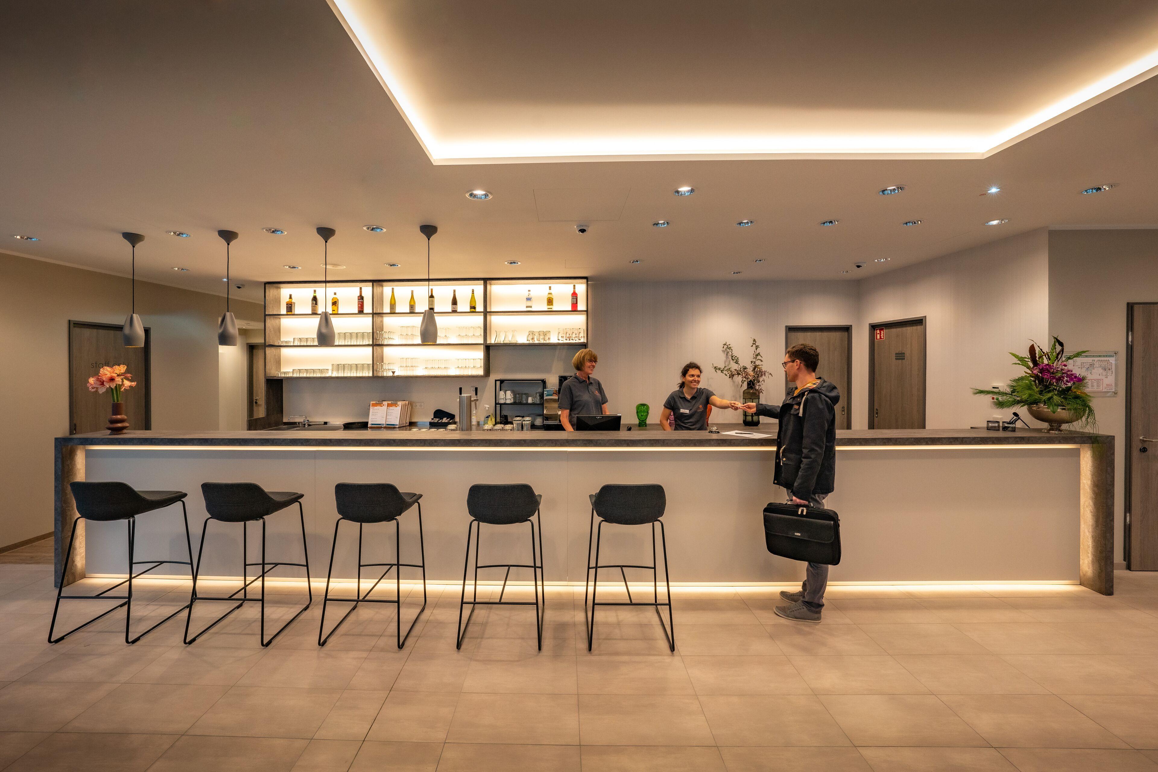 Loginn Hotel Berlin Airport — Foto’s 3